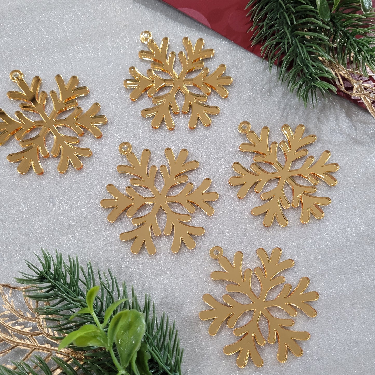 Snowflake Chirstmas Tree Ornament
