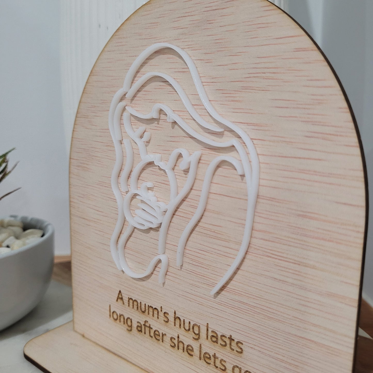'A Mums hug..' Mother's Day Plaque